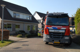 Brandweer assisteert collega’s ambulance in Marum