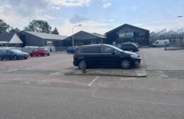 Doorrijden na aanrijding in Grootegast