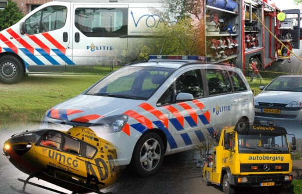Auto raakt te water langs Fanerweg in Niekerk