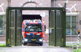 Extreme hitte in cellen gevangenis Norgerhaven Video