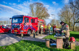 Plezierjacht gaat verloren bij brand in Munnekezijl