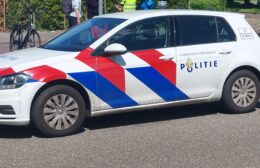 Fietsers botsen op kastelenlaan in Roden