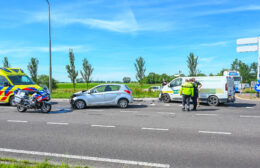 Auto’s botsen op N355 bij Burum
