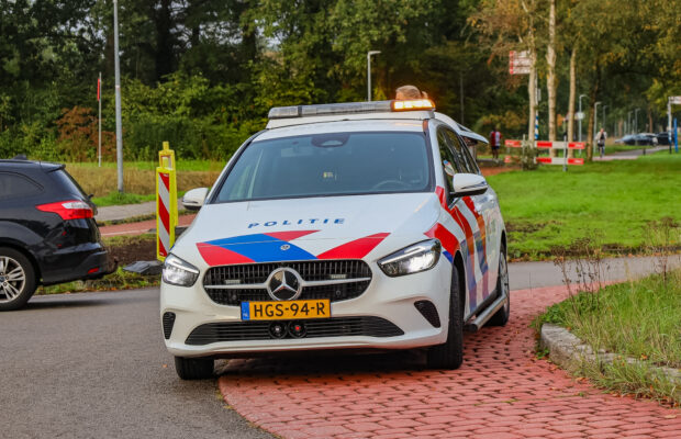 Fatbiker en auto botsen op Maatlanden in Roden