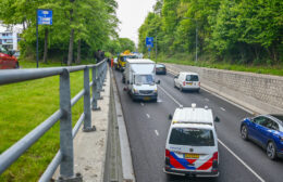 Kettingbotsing op N372 zorgt voor verkeerschaos in de wijde omgeving