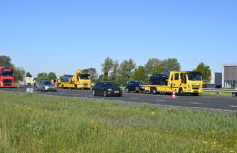 Ongeluk op A7 bij Leek zorgt voor flinke vertraging richting Groningen