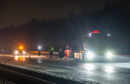 Automobilist onder invloed crasht tijdens sneeuwbui op snelweg A7