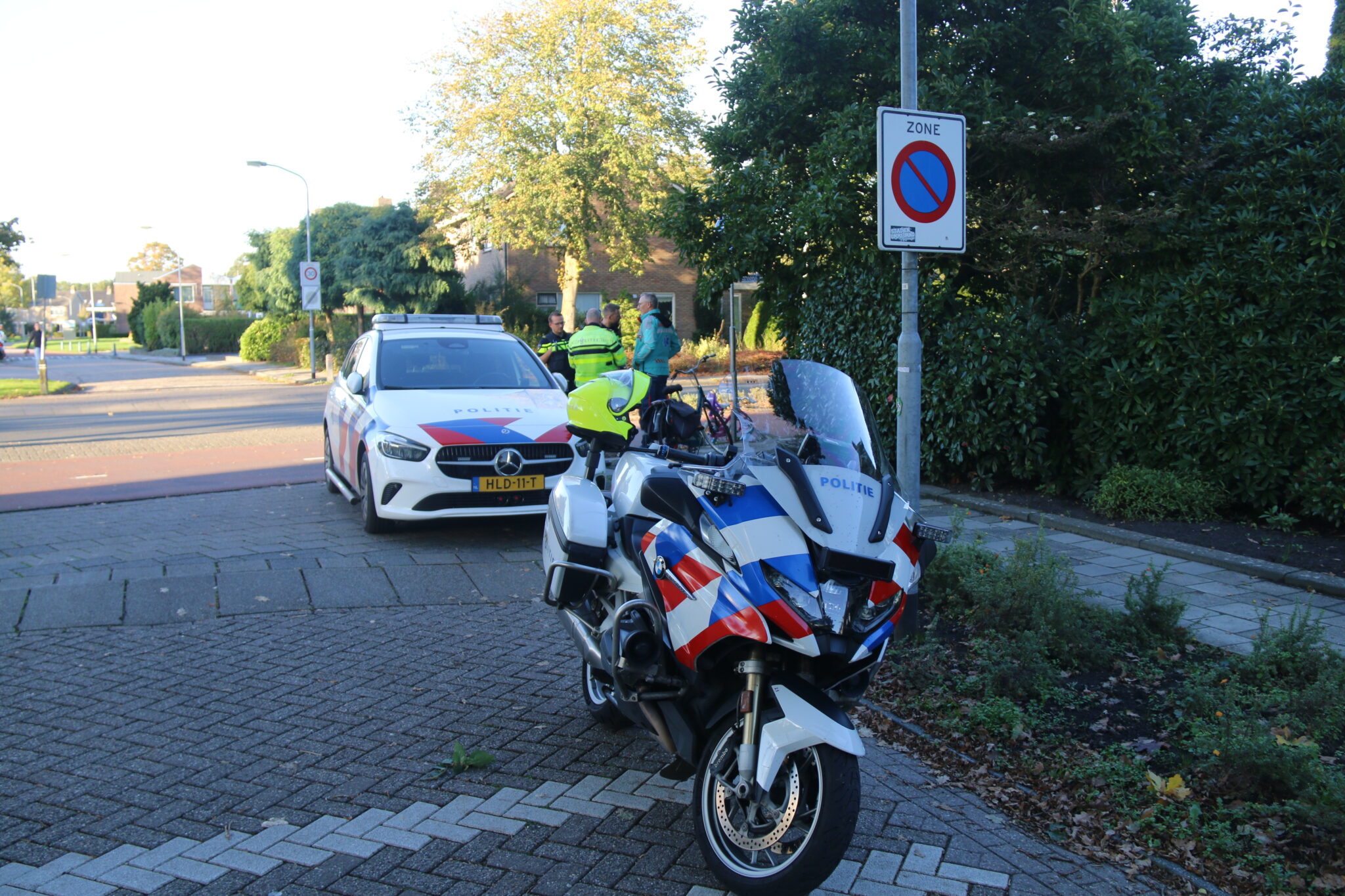 Wielrenner gewond na botsing met kind op fiets in Leek