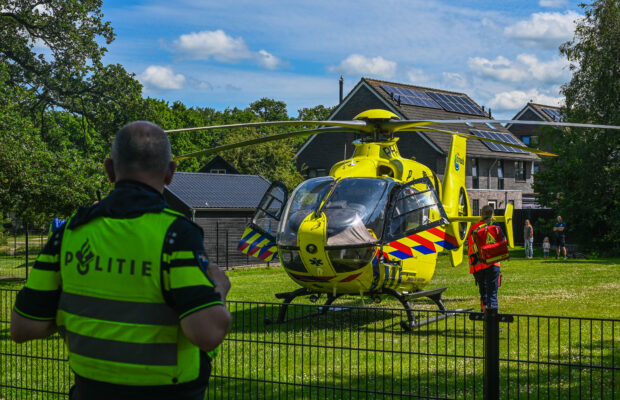 Lifeliner 4 ingezet voor medische noodsituatie in Opende