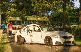 Gewonden bij eenzijdig ongeval in Frieschepalen