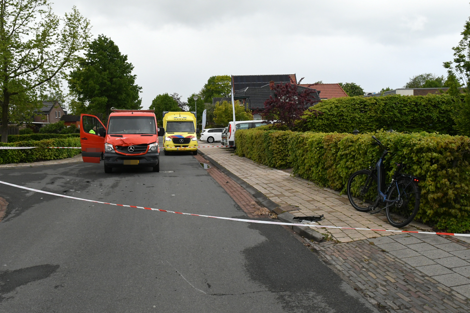 Fietser gewond op Hoofdstraat in Tolbert
