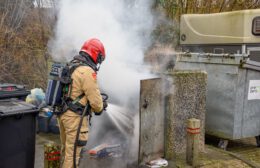 Branweer Leek blust containerbrand aan ’t Piepke