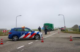 Verdacht pakket gevonden aan de Marneweg