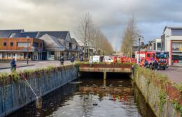 Brandweer Leek rukt uit voor dier te water aan Boveneind