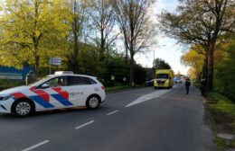 Automobilist gewond bij ongeval in Zevenhuizen Video
