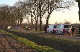 Automobilist overlijdt bij ernstig ongeval in Peest Video