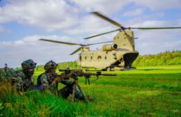 Falcon Spring oefening bij munitiecomplex Video