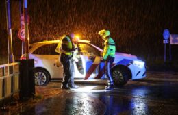 Auto’s botsen in Sebaldeburen