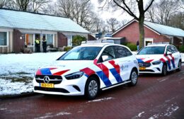 Politie onderzoekt steekincident in Leek: niemand gewond