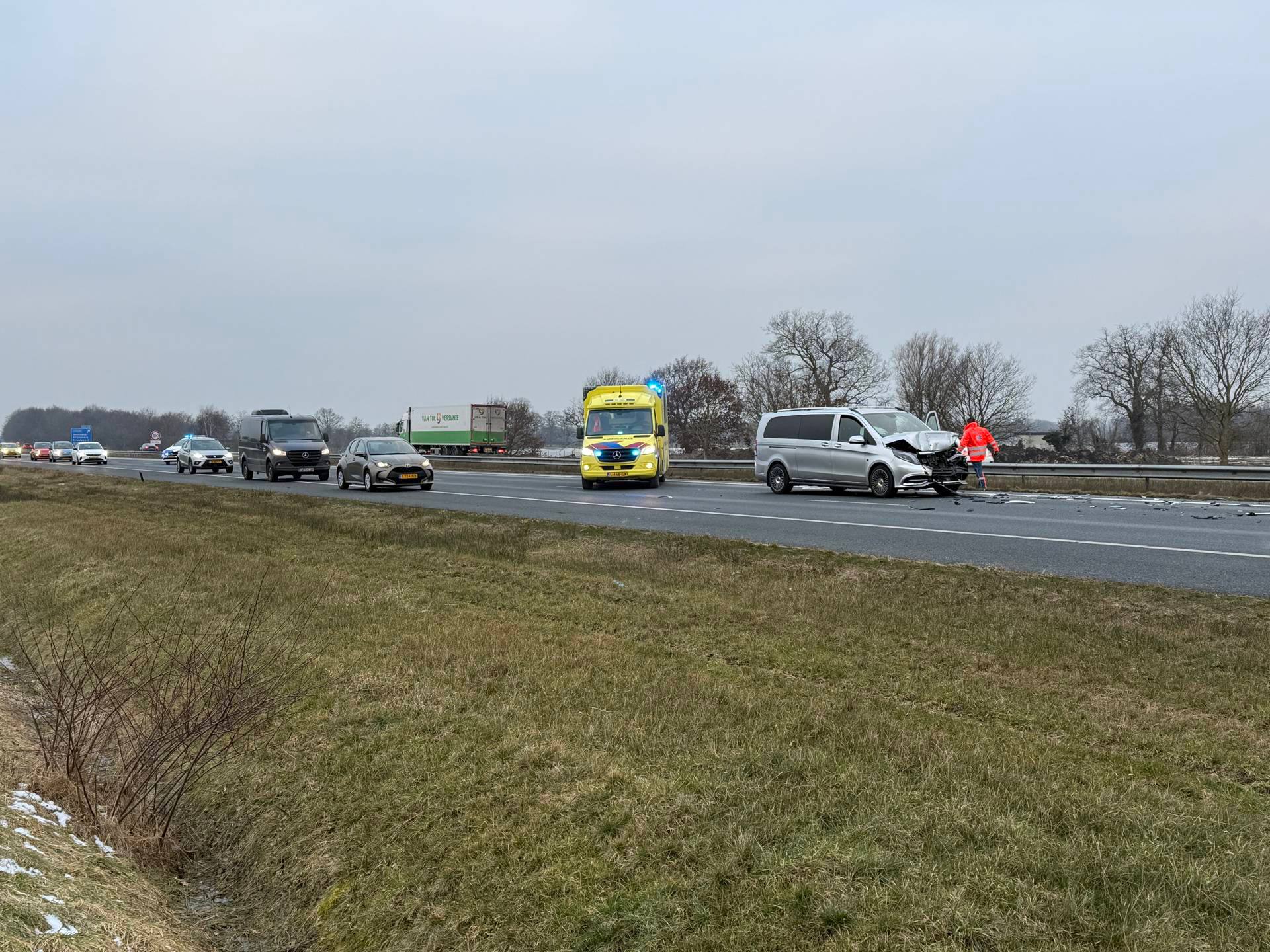 Veel schade bij kop-staart aanrijding op A7