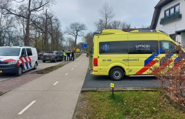 Auto’s botsen op J.P. Santeeweg