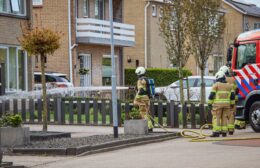 Brandweer Roden rukt uit voor brandende gasfles in Leek