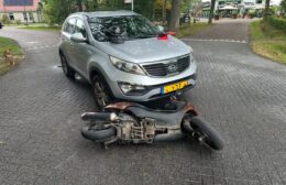 Scooterrijder gewond bij botsing met auto bij Roderesch