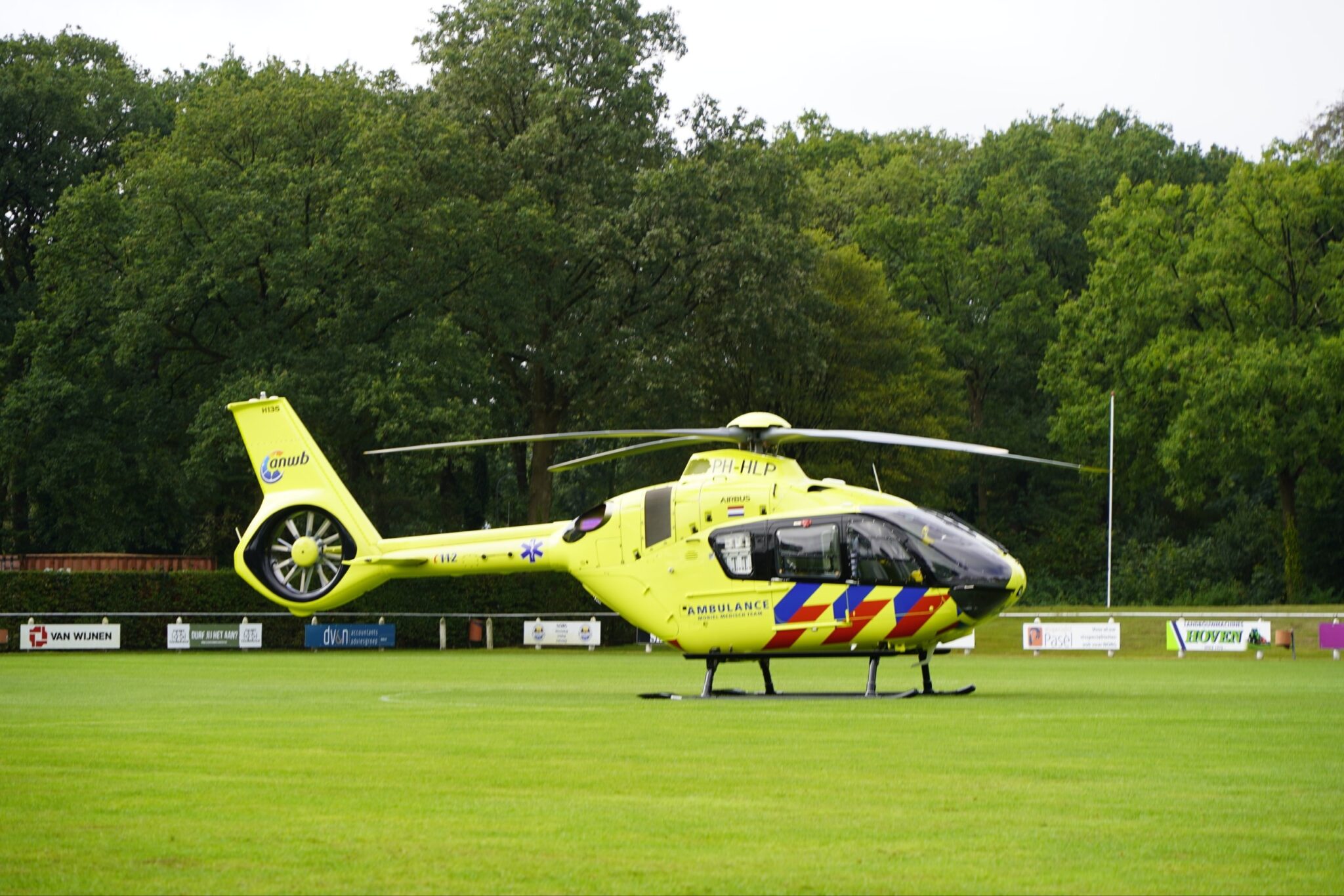 Lifeliner 4 ingezet voor medisch incident in Norg