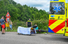 Fatbiker gewond bij aanrijding met bedrijfsbus in Drachtstercompagnie