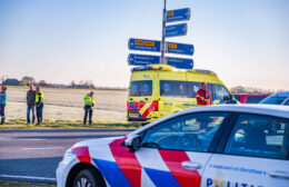 Verkeersongeval op Groningerstraatweg bij Grijpskerk: 69-jarige man overleden